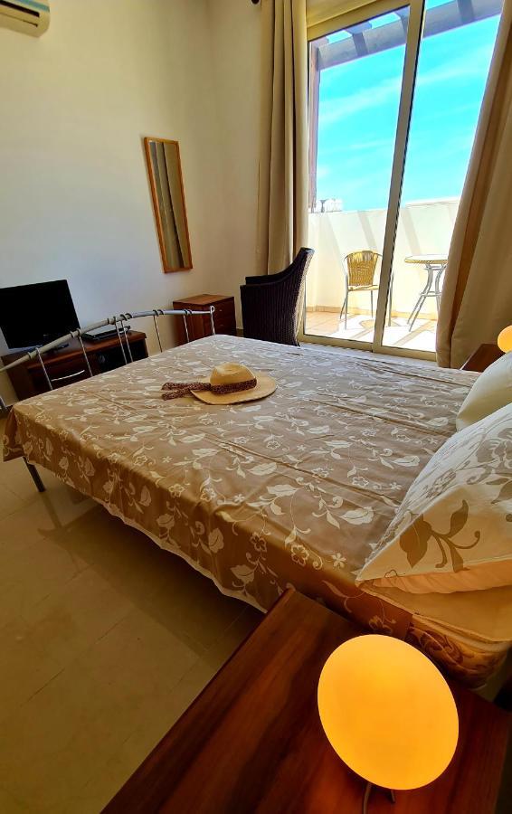Beautiful studio Z104 in Vanessa Complex Peyia Esterno foto
